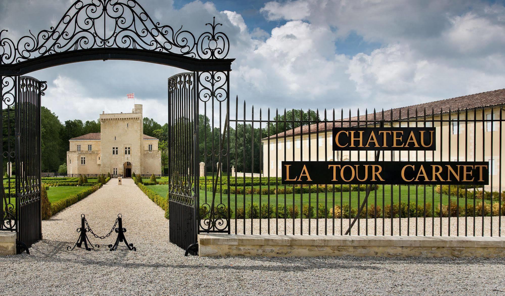 Chateau La Tour Carnet Bed & Breakfast Saint-Laurent-de-Medoc Exterior photo